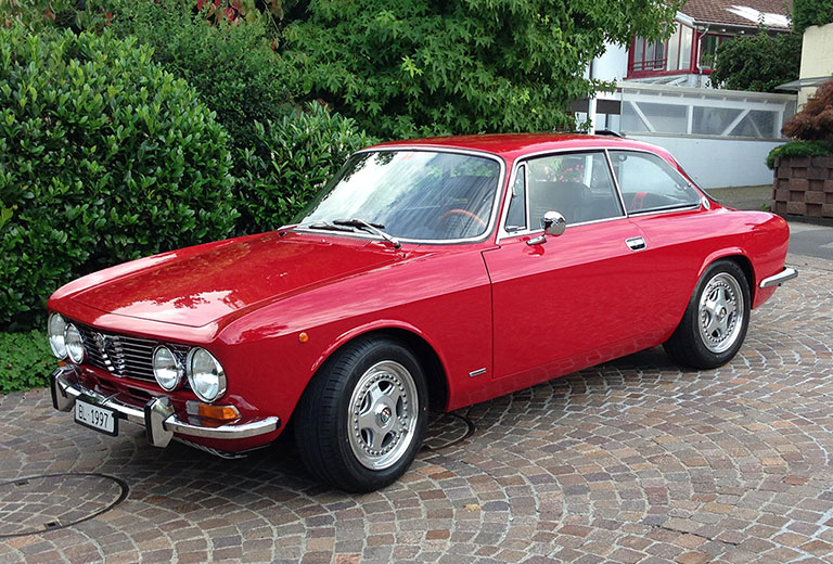 Alfa Romeo / GTV Bertone 2000, Jg. 72